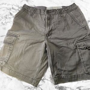 Bluenotes Men's Cargo Shorts in Olive